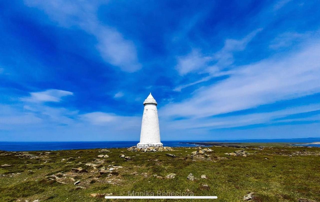 Seascape On The Edge Of Town: 4 Beds All Ensuite. Belmullet Exterior foto