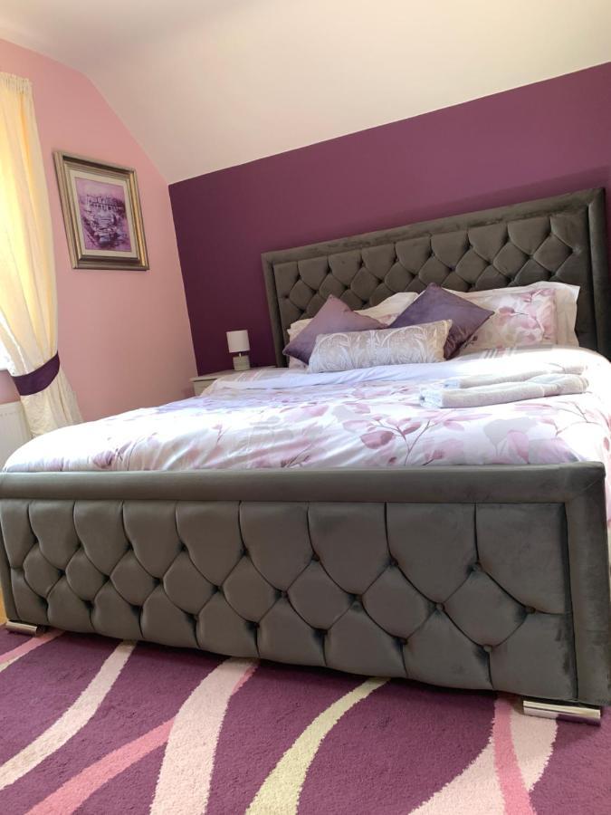 Seascape On The Edge Of Town: 4 Beds All Ensuite. Belmullet Exterior foto