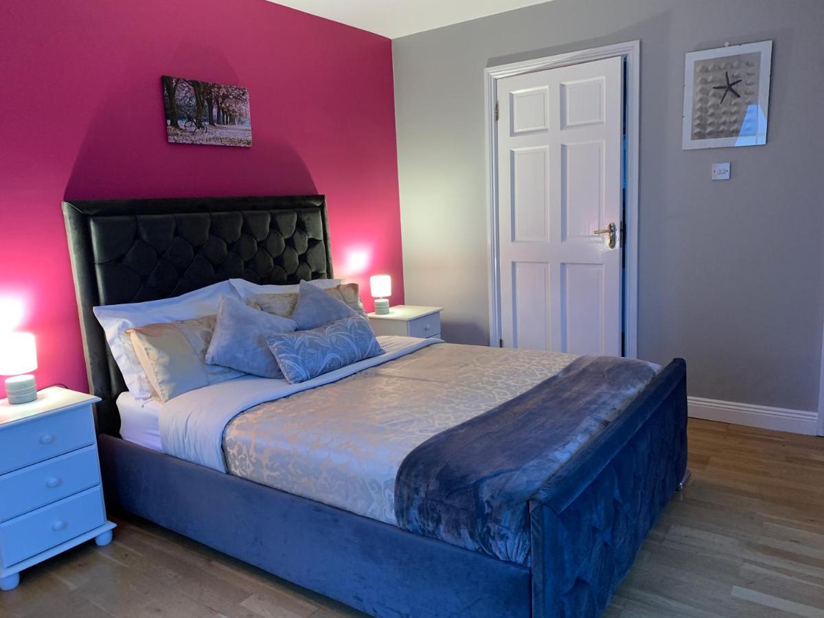 Seascape On The Edge Of Town: 4 Beds All Ensuite. Belmullet Exterior foto